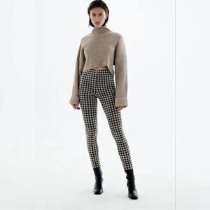 ZARA | Black/White Gingham Leggings